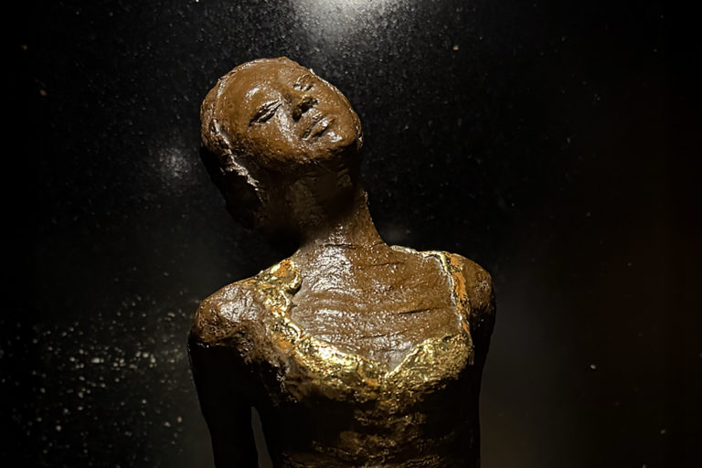 Sensuous : Bronze Edition